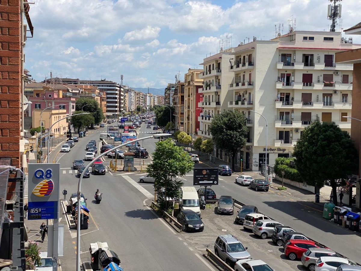 The Italian House In Rome A Pochi Passi Dalla Metro A エクステリア 写真